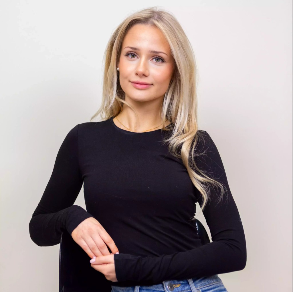 Sophie V.
